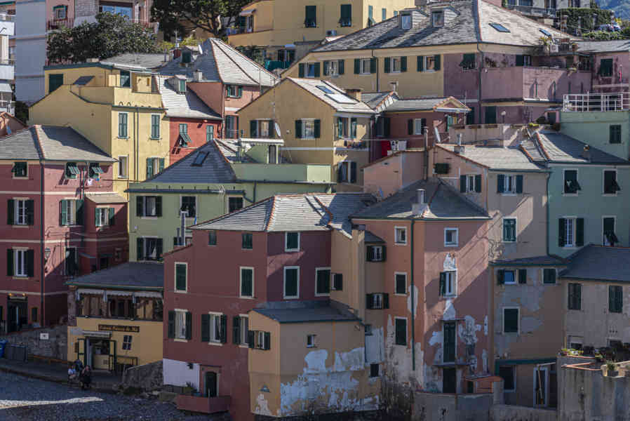 Italia - Génova 128 - barrio de Boccadasse.jpg